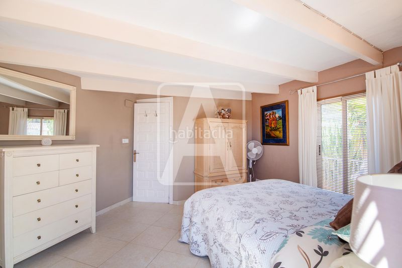 Foto e85dde56-a876-4959-b10b-00be1885a978. Chalet en La Empedrola Calp