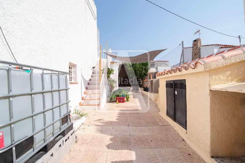 Foto e1891cb0-a9d3-4eb0-8d60-0948b5d503c0. Xalet amb calefacció aparcament piscina a Carrió - La Merced - Los Pinos Calp