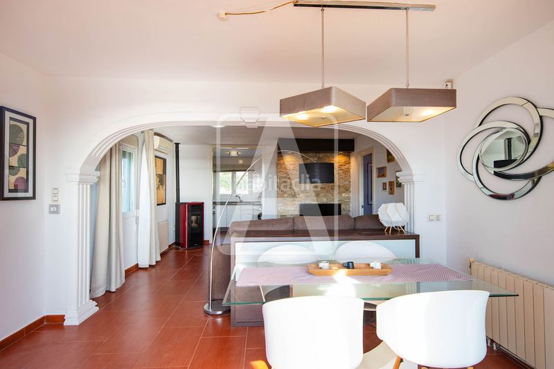 Foto dbff708c-4d0e-4318-a4dd-184279507bc3. Xalet amb calefacció aparcament piscina a Cometa Calp