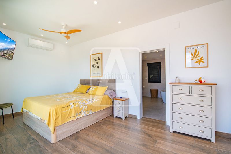 Foto 6b2fce2f-f74f-4bb5-b154-dd86fc8bf7d2. Chalet en Paichi Moraira