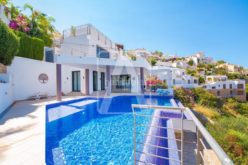 Foto 91b78899-3952-464b-be4a-37d31b6e583a. Chalet en Paichi Moraira