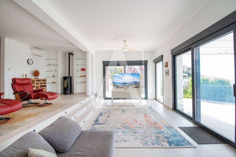 Foto c8c4d0c3-36d9-4e54-9a09-5120c2e4a917. Chalet en Paichi Moraira