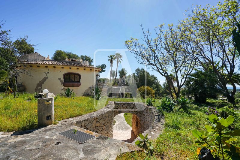 Foto c8d8da2a-e3b5-4dff-a974-5ef6e9d06c76. Xalet amb aparcament piscina a Benimeit-Tabaira Moraira