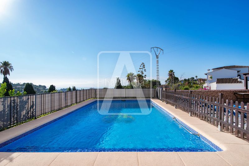 Foto c372964f-a9f4-47b4-9994-09a1d861de48. Masia amb calefacció aparcament piscina a Teulada