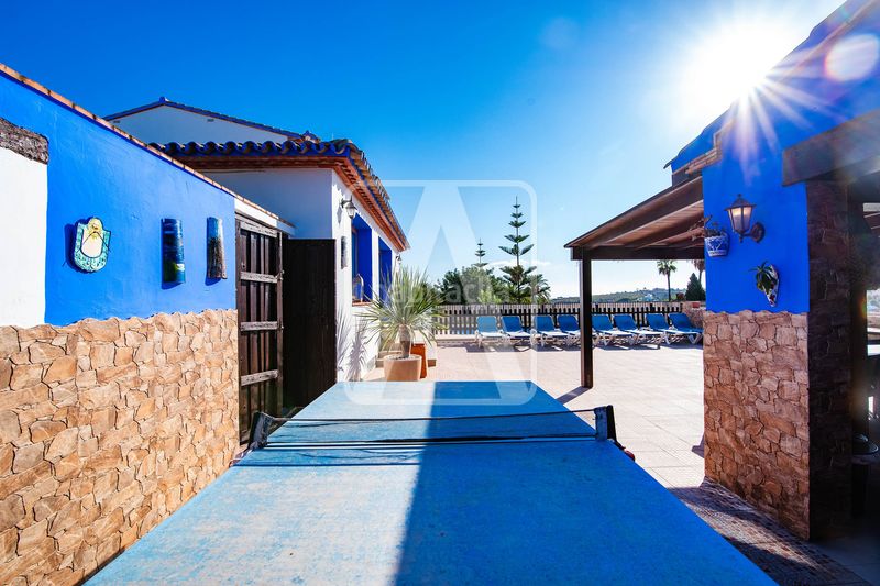 Foto c9f86565-b768-4376-9f57-222e73201b50. Masia amb calefacció aparcament piscina a Teulada