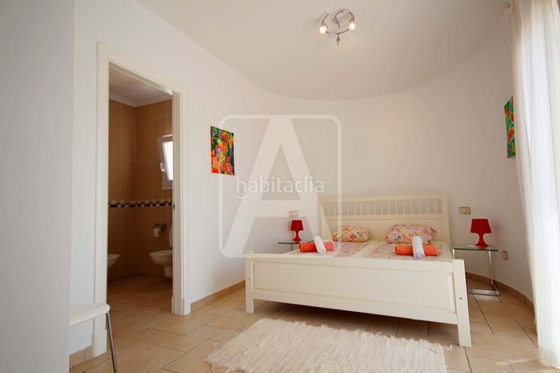 Foto f9695e0b-6d74-47db-90d4-f9483edbbf91. Chalet en Partida Comunes-Adsubia Xàbia