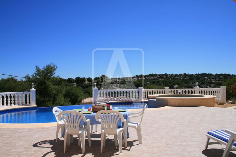 Foto d0ba1c0f-7196-48cf-8fd0-9a878a02d494. Xalet amb calefacció aparcament piscina a La Granadella - Costa Nova Xàbia