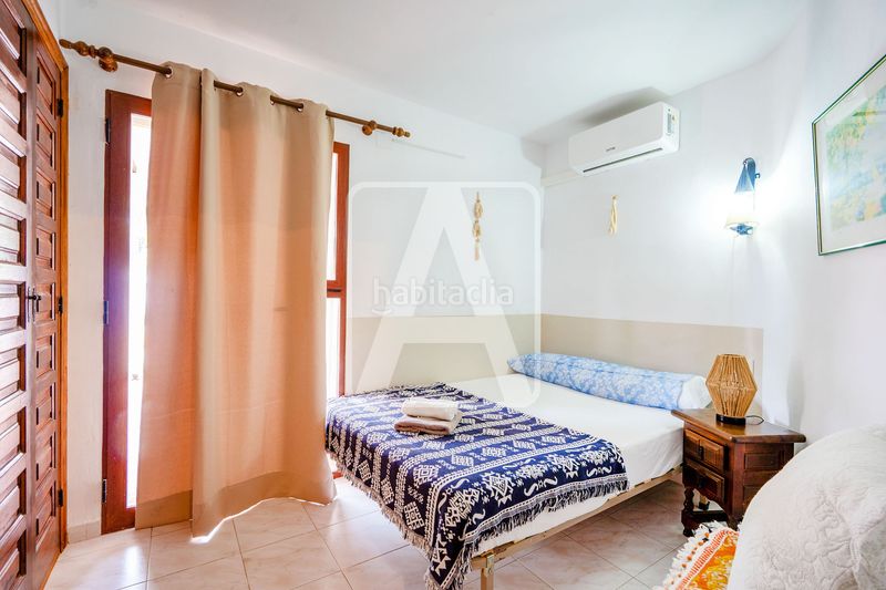 Foto abb7f349-5e07-4c52-9826-30b65ce1c05e. Chalet en La Fustera Benissa