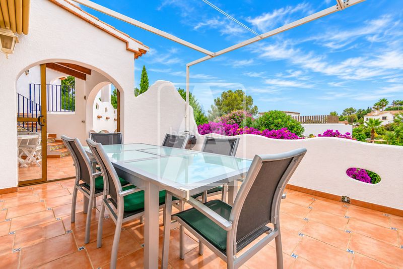 Foto ddd338c4-2e90-484e-92d9-755991139d26. Chalet en La Fustera Benissa