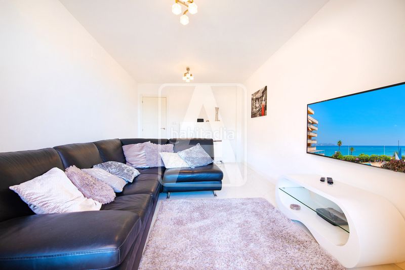Foto e89056c2-a989-4770-83c6-49f2b901a200. Apartament amb calefacció aparcament piscina a Puerto Calp