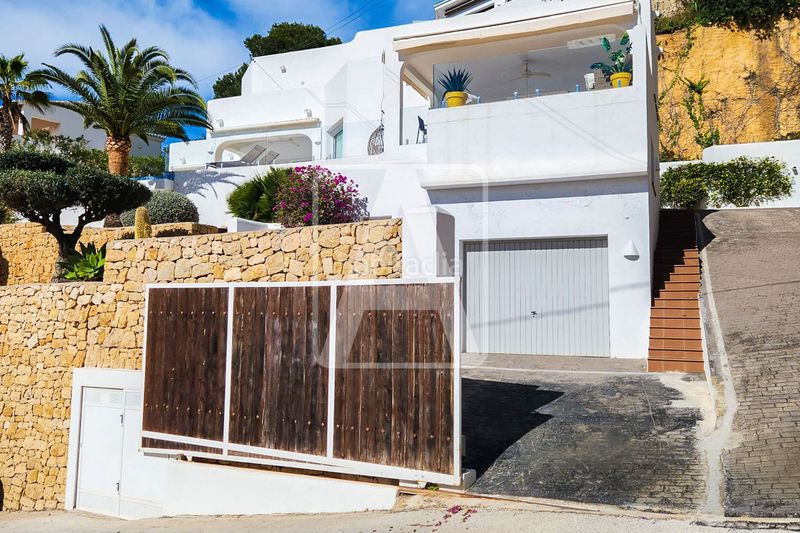 Foto 095a8da0-d8e1-4927-84ec-99c558144dd6. Chalet en Paichi Moraira