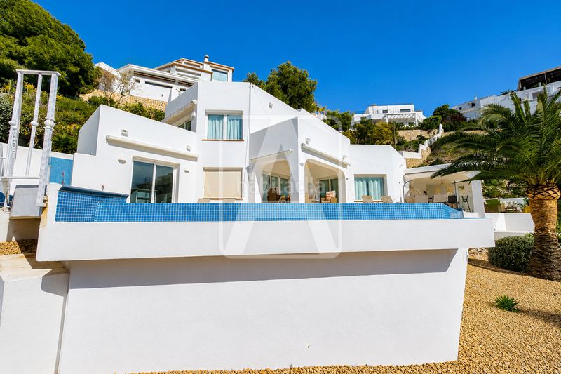 Foto 488967ca-5146-44b3-be55-6d83a9a755a3. Chalet en Paichi Moraira