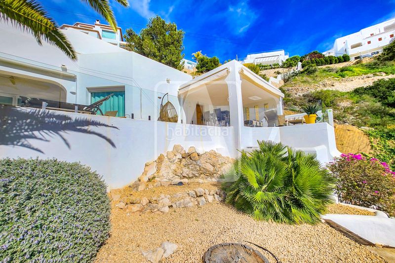 Foto a6373ca8-bac8-44f9-a350-402c987389a0. Chalet en Paichi Moraira