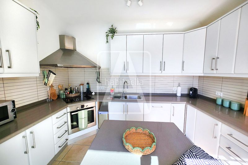 Foto cfb3b482-ca0e-4587-b06d-31f879f52a33. Chalet en Paichi Moraira
