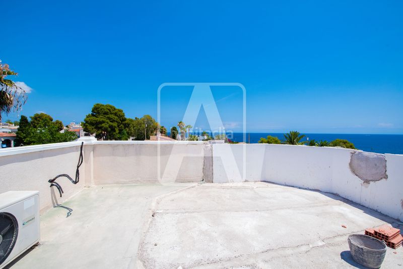 Foto 4cdda274-76b8-408a-9469-6dbe5868f657. Chalet en La Caleta - La Calalga - Les Bassetes Calp