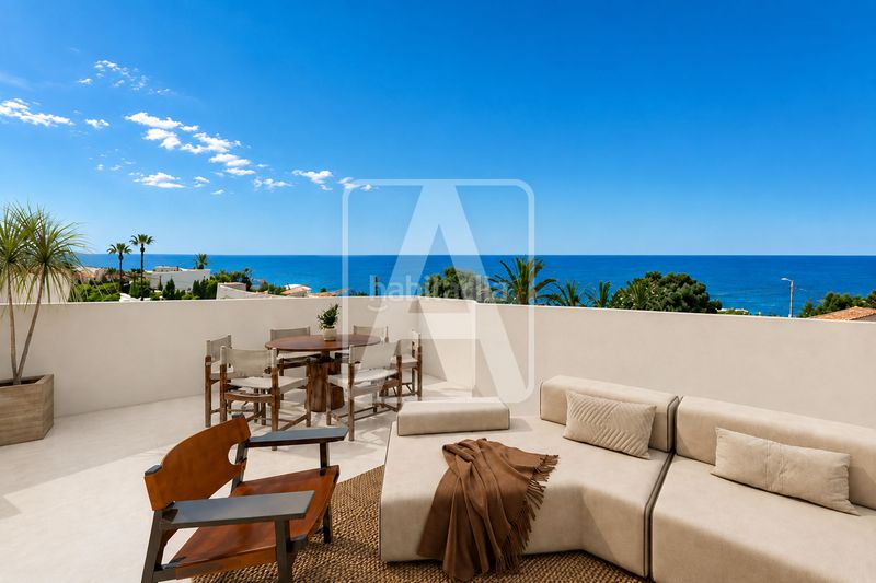 Foto 9f45bf7b-4c10-4ff1-998a-d9d54f5f8476. Chalet en La Caleta - La Calalga - Les Bassetes Calp