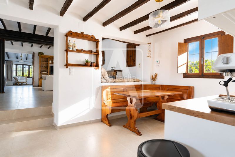 Foto 15956b77-6948-4ad0-9e6b-91da7efd40ad. Chalet mit heizung parking pool in Cometa Calp