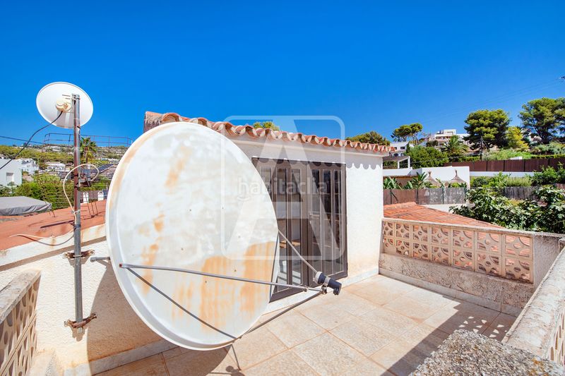 Foto d417a722-cfb7-4d26-9bec-968646250bbb. Chalet en La Fustera Benissa