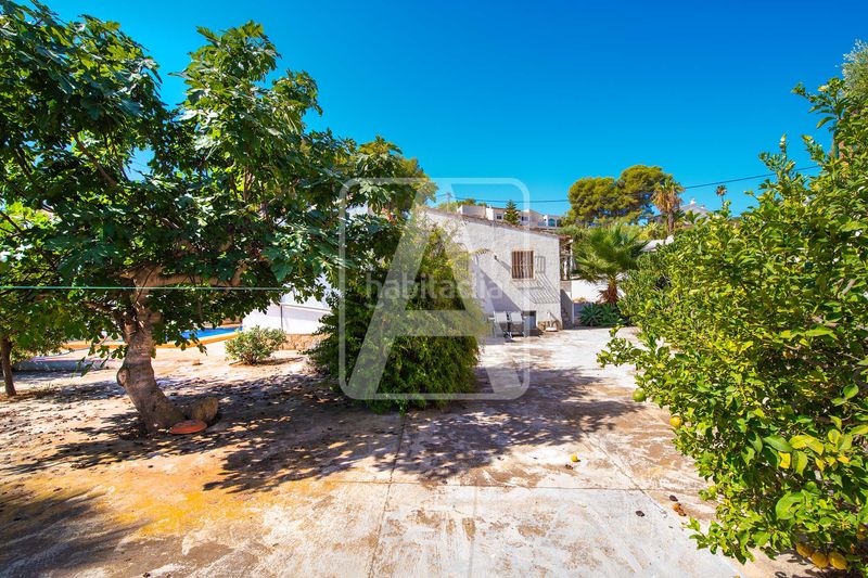 Foto c1c702ca-eb04-4893-8699-bee2d3454c70. Xalet amb calefacció aparcament piscina a La Fustera Benissa