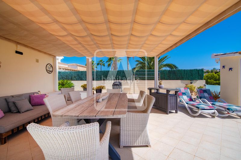 Foto b3d4daea-7423-444b-b814-0dc5d2f8aef9. Chalet en Cometa Calp