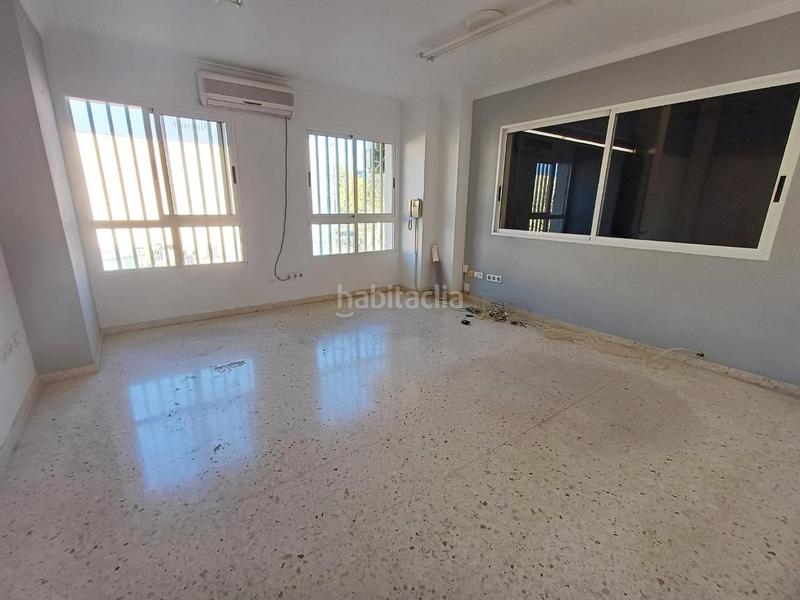 Foto 353790e5-779b-426b-95e3-e5d67442862a. Rent industrial building in Picanya