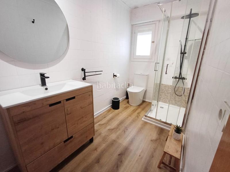 Foto e7191e4f-a164-4f89-8b00-32c720e269a0. Alquiler piso alquiler vivienda completamente equipada y con reforma reciente , zona centro con todos los comercios y servicios.la viv en Picanya
