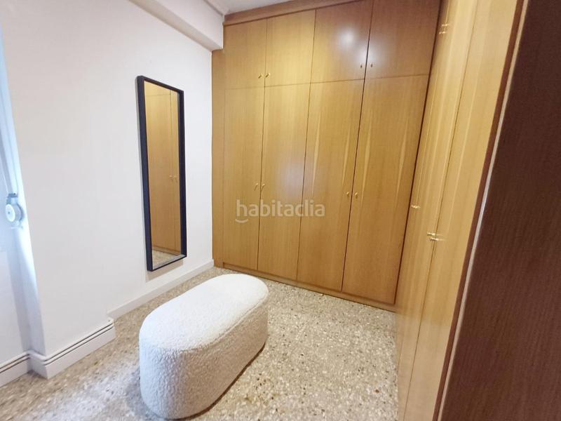 Foto fbdf8cc2-9264-4849-8e41-57029c5ffdf6. Alquiler piso alquiler vivienda completamente equipada y con reforma reciente , zona centro con todos los comercios y servicios.la viv en Picanya
