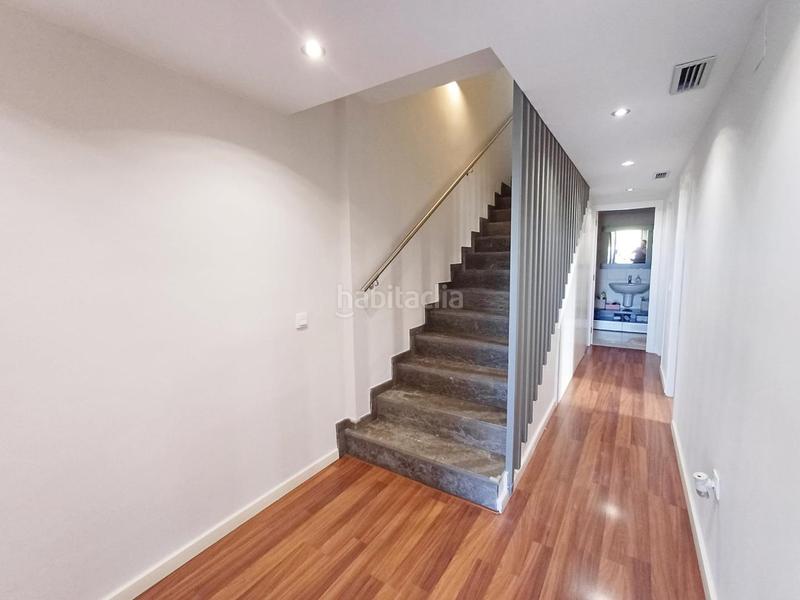 Foto b65c80f6-7cae-4cab-94eb-ef5991a46cfa. Ático venta ático dúplex , zona entrada telepizza.la vivienda de 134m2 se distribuye en 2 plantas. la planta principal se com en Paiporta