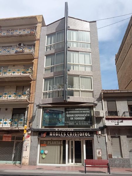 Foto aaa431cc-8d10-4311-ba10-879b7bda03ff. Edifici a Alfafar