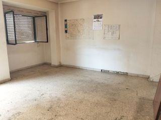 Appartamento in Quart de Poblet. Venta piso con ascensor