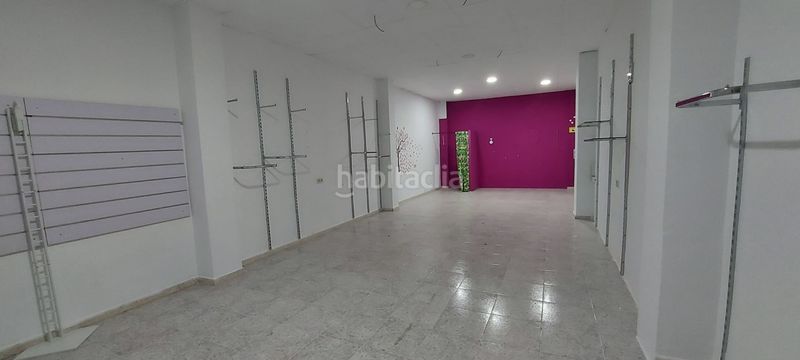Foto 48b334e0-c3ff-4909-b025-3a85a8a2e528. Lloguer local comercial a Poble Nou Torrent