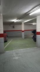 Autoparkplatz in Carrer de sevilla 18. Centrico
