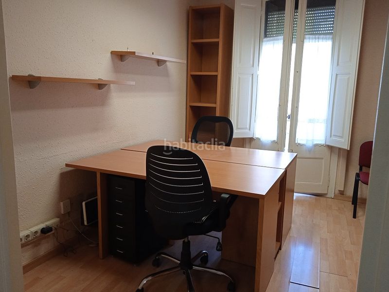 Foto b7a093b0-186c-463d-89d0-42dbb9e92955. Büro in Eixample Tarragona