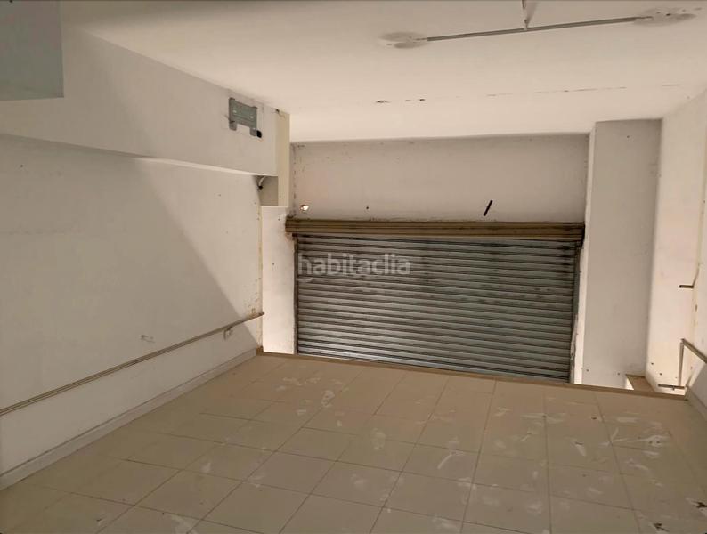 Foto bfe4f554-f606-4678-986f-b0ac59260ed3. Local comercial a carrer del cep 21 a Centre Vendrell (El)