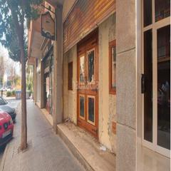 Business premise in Carrer de Rourell 5