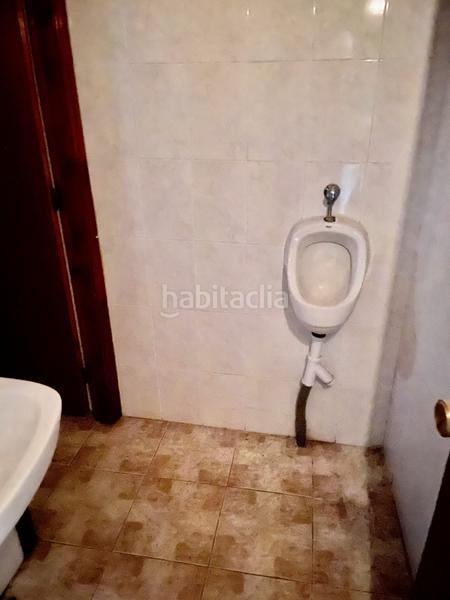 Foto 64fbda71-67d9-481a-a87c-4eae6123439b. Local comercial en carrer del roser 104 en Llevant Reus