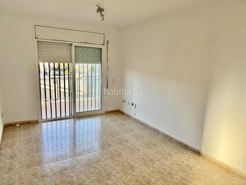 Foto ea3aa7b0-5fd8-4ae7-8aed-ae62f65b750f. Pis amb aparcament a Cunit residencial Cunit