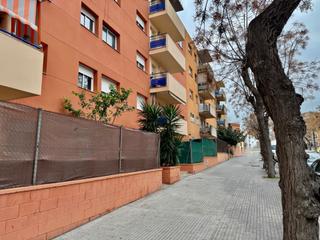 Pis  Carrer de josep roque. Incluye plaza de garaje