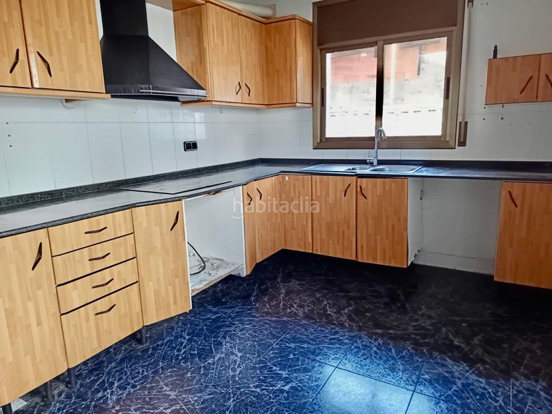 Foto ac86727b-4789-474f-8ce2-e424715984a9. Xalet amb aparcament a Creixell