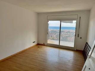 Apartament  Carrer comte gmez de orbaneja. Con vistas al mar