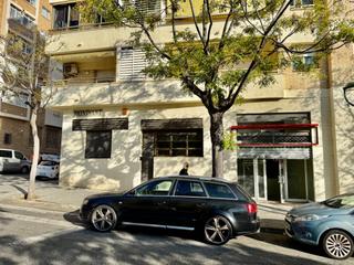 Local Comercial  Bloc la mussara. En buen estado