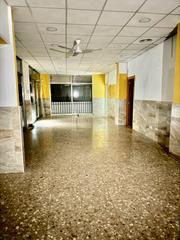 Local Comercial en Carrer de l'Alcalde Segimon