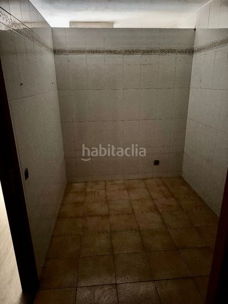 Foto 01f7a8ca-082a-4d09-b889-7b40ca15394d. Local comercial a Valls