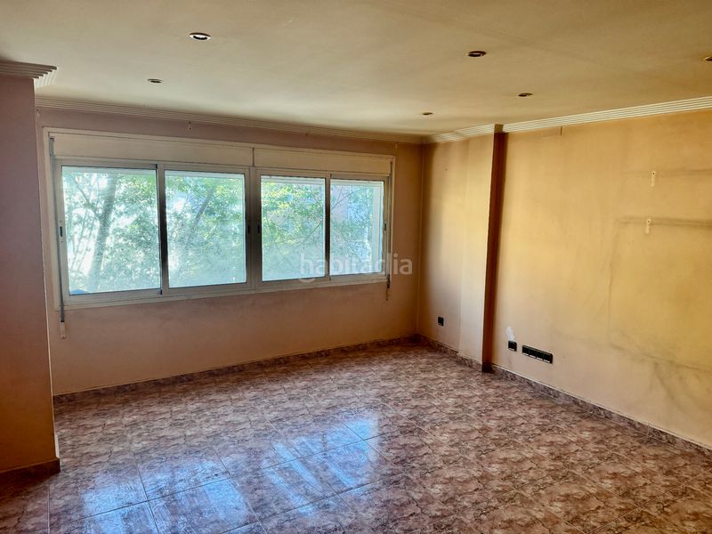 Foto 0d512411-18fb-47e1-9aad-d9d3c92f5ab4. Pis a avinguda dels països catalans 111 a Ponent Reus