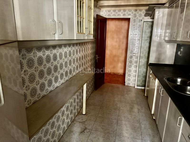 Foto 0f38b3d9-8a93-48e2-8b5f-32b3a0ea24c0. Pis a avinguda dels països catalans 111 a Ponent Reus