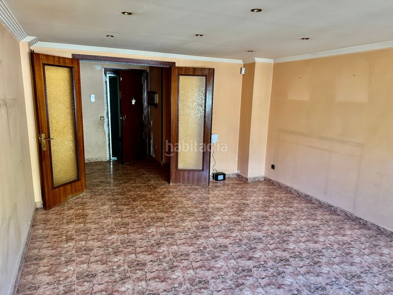 Foto 6aeffa4e-b5be-4eb4-a2cc-ae1f11177be3. Pis a avinguda dels països catalans 111 a Ponent Reus