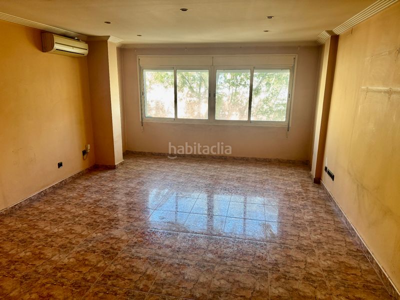 Foto 7f16054e-9734-4d67-ad23-e141ef74516e. Pis a avinguda dels països catalans 111 a Ponent Reus