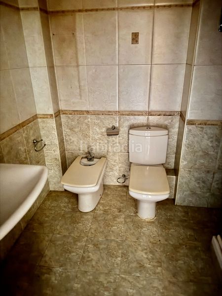 Foto 84c7e23d-0a74-4209-ab98-f2c87a1fd446. Pis a avinguda dels països catalans 111 a Ponent Reus