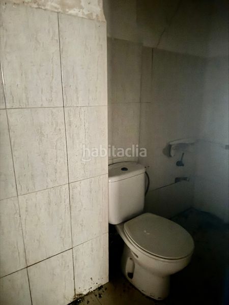 Foto f9a055b8-b1aa-43af-aacd-8a3c538a6b89. Local comercial a Nou Eixample Nord Tarragona