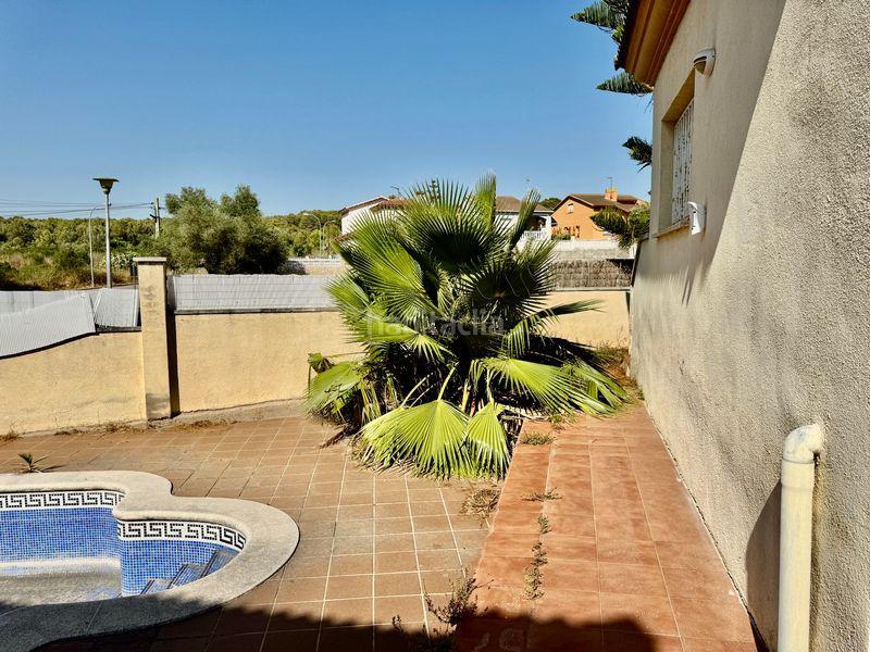Foto ee7661b5-5b8b-4bd6-bb14-2c7222361a34. Xalet amb aparcament piscina a La Franquesa-Oasis Park Vendrell (El)